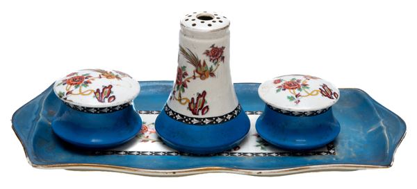 SET DA TOLETTA IN TERRAGLIA