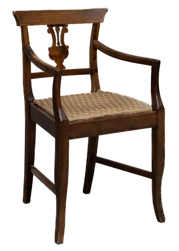 POLTRONCINA IN NOCE, XIX SECOLO
