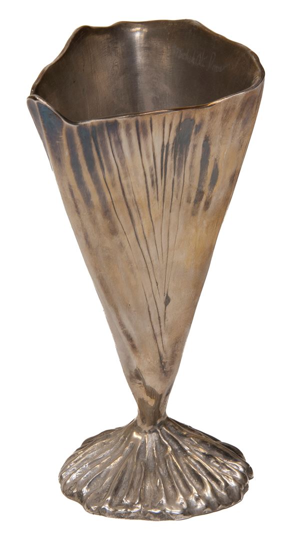 VASETTO IN METALLO ARGENTATO, CHRISTOFLE 1930 ca.