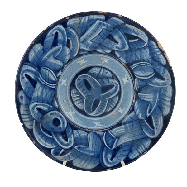 PIATTINO IN MAIOLICA, FAENZA XVI SECOLO