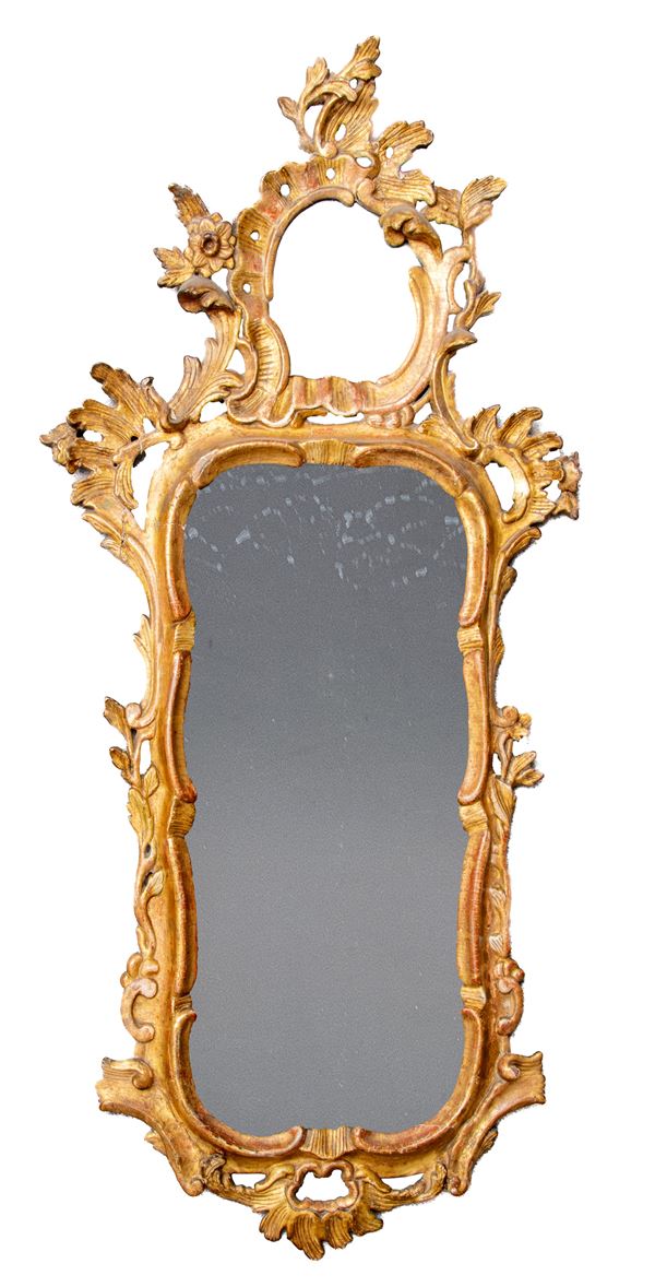 SPECCHIERA IN LEGNO DORATO, VENEZIA XVIII SECOLO