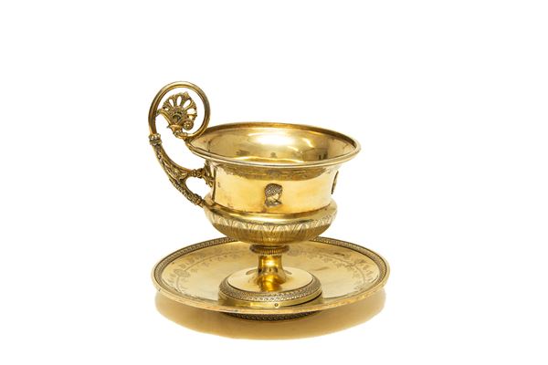 TAZZA DA COLAZIONE IN VERMEILLE, PARIGI 1798/1809