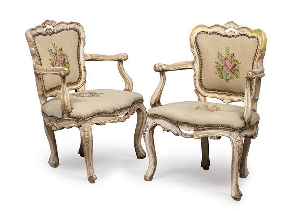 COPPIA DI POLTRONCINE IN LEGNO LACCATO, VENEZIA XVIII SECOLO