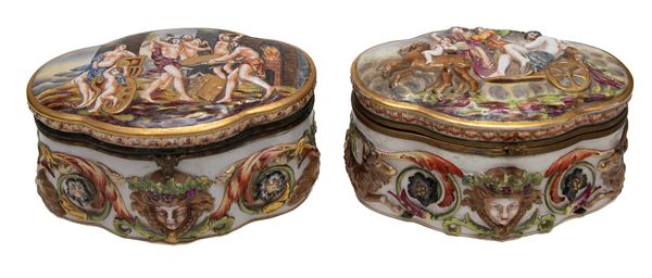 COPPIA DI COFANETTI IN PORCELLANA, GINORI FINE XIX SECOLO