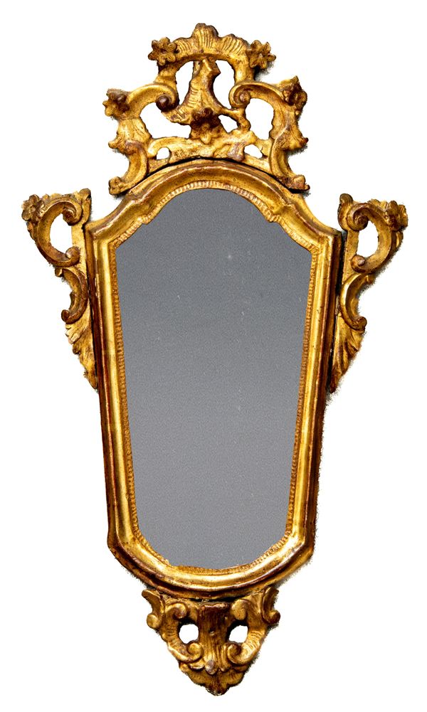 SPECCHIERA IN LEGNO DORATO, VENETO XVIII SECOLO