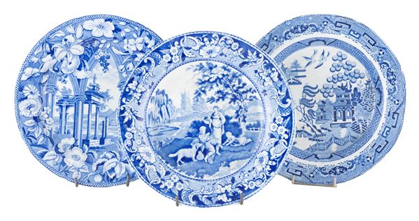TRE PIATTI IN CERAMICA, INGHILTERRA FINE XIX SECOLO
