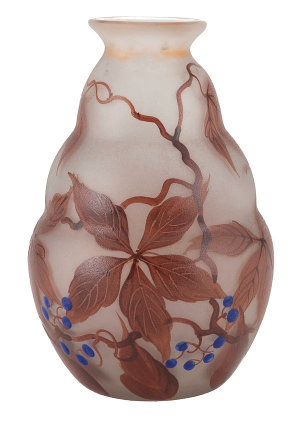 VASO IN OPALINE, FANUS XX SECOLO