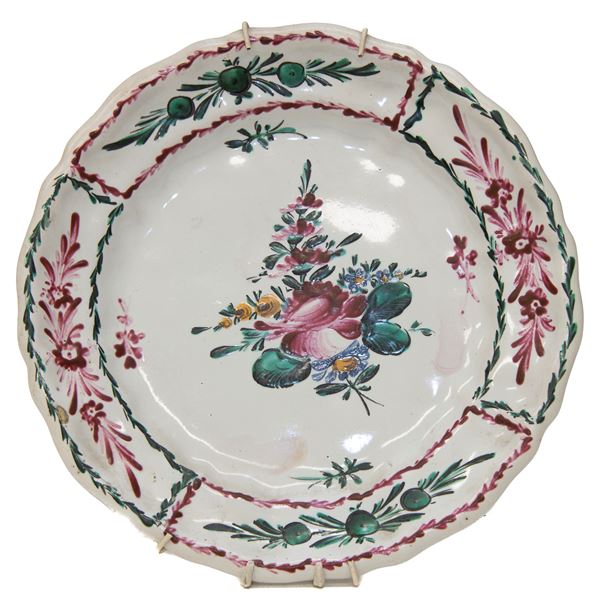 PIATTO IN MAIOLICA, PROBABILMENTE PESARO INIZI XIX SECOLO