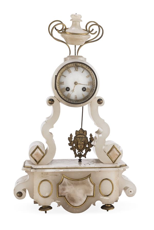 OROLOGIO DA TAVOLO IN ONICE, FINE XIX SECOLO