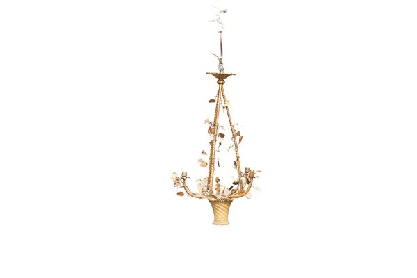 LAMPADARIO IN BRONZO DORATO, XIX SECOLO