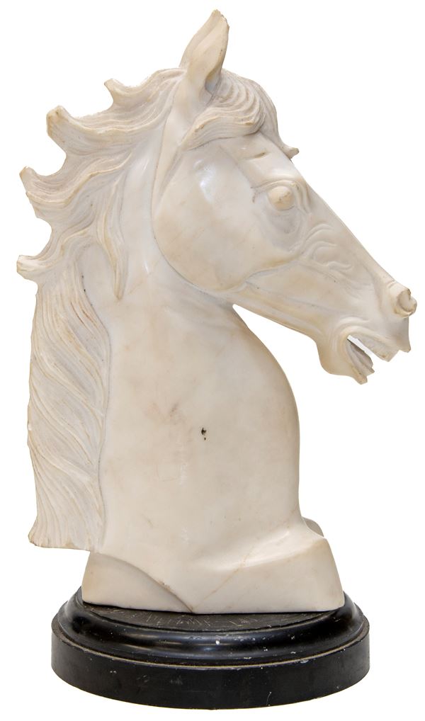TESTA DI CAVALLO IN MARMO BIANCO, ANNI '50