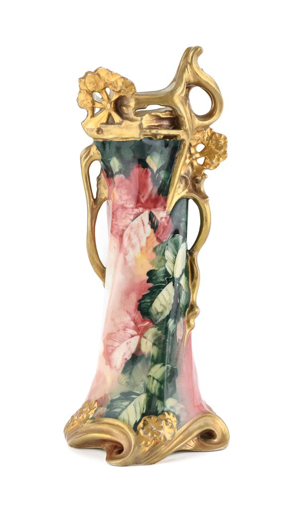 VASO IN CERAMICA, AUSTRIA PERIODO LIBERTY