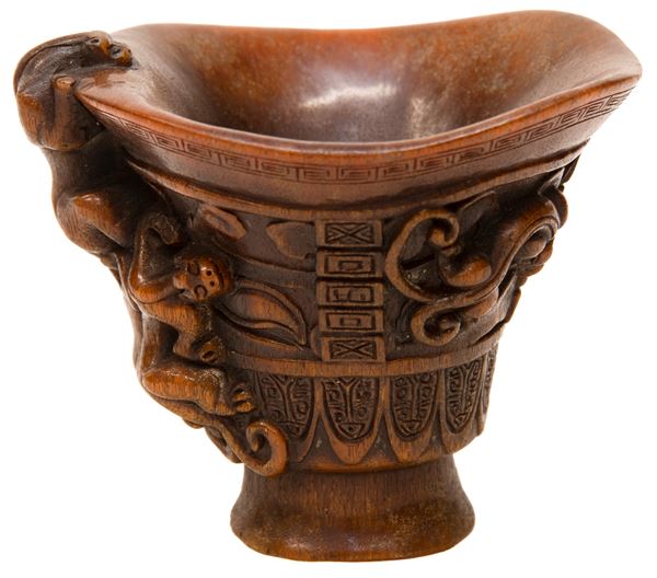 VASO IN PIETRA DURA, CINA XX SECOLO