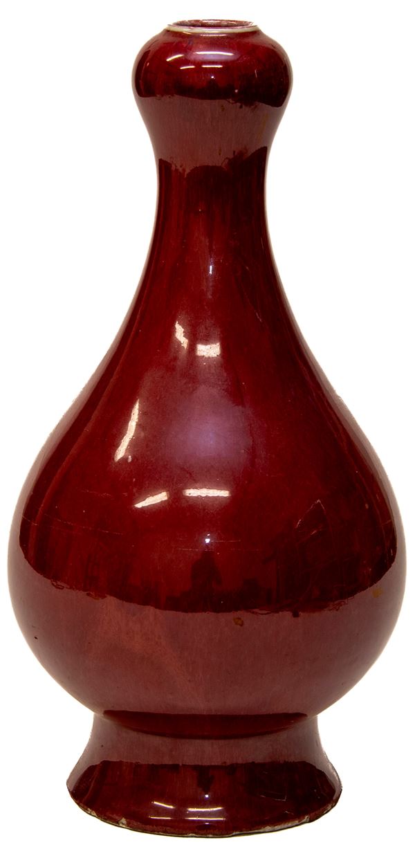 VASO IN CERAMICA SANGUE DI BUE, CINA XIX SECOLO