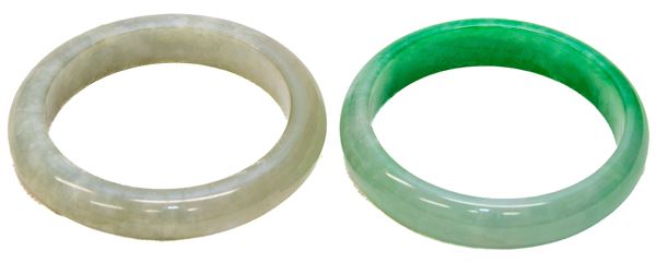 DUE BRACCIALI IN GIADA, CINA XX SECOLO