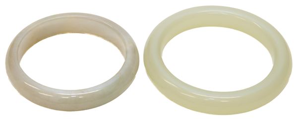 DUE BRACCIALI IN GIADA, CINA XX SECOLO