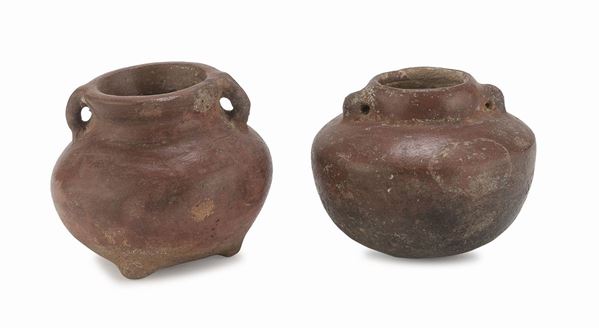 DUE PICCOLE GIARE IN TERRACOTTA, SUD AMERICA
