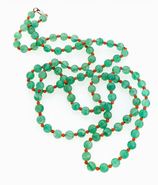 COLLANA IN GIADA E CORALLO