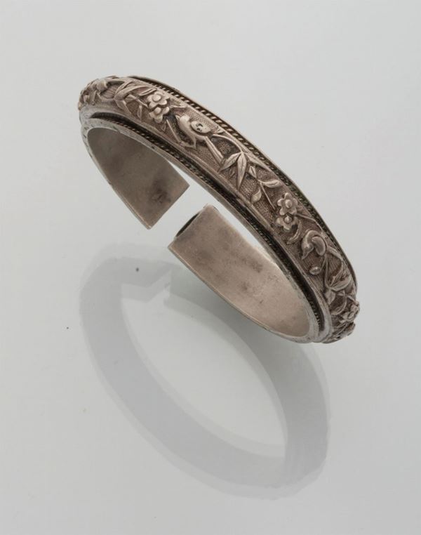BRACCIALE RIGIDO ORIENTALE