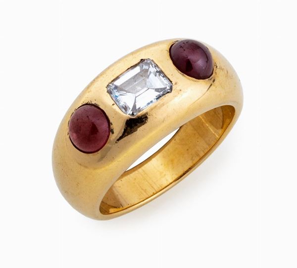 ANELLO CON DIAMANTE E RUBINI